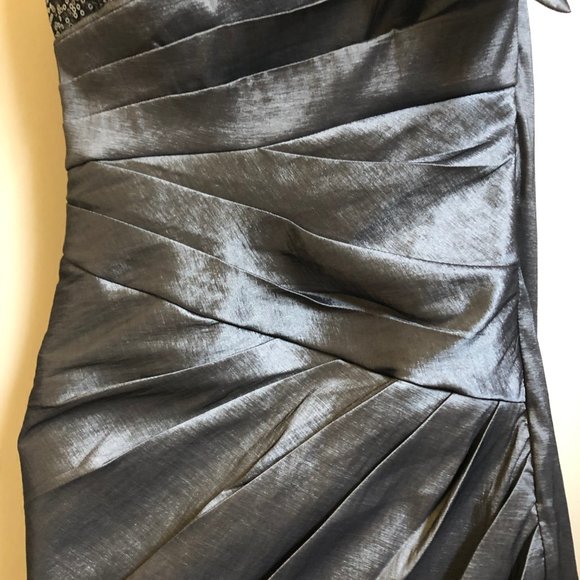 One shoulder silver and sequin dress - Picture 5 of 14